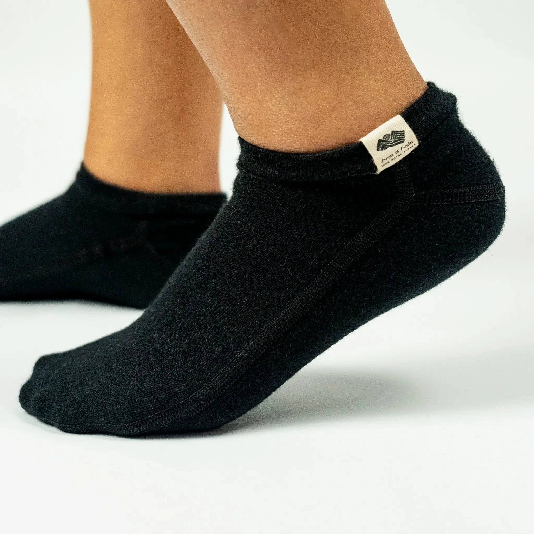 Cozy Alpaca Slippers Socks for Him and Her Warm Comfort